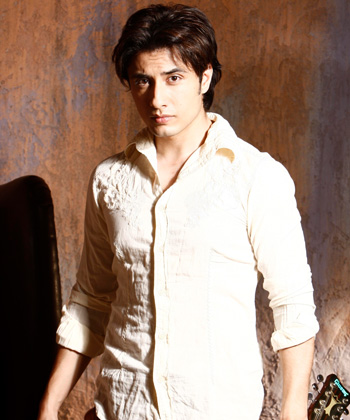 ali_zafar0822_post_1315380078