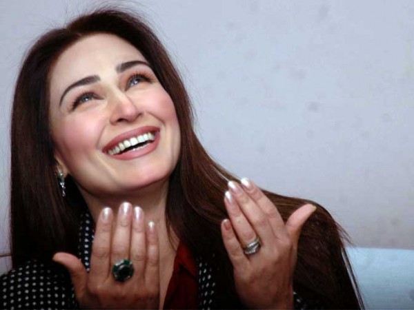 Reema Khan To Revive Pakistani Film Industry With Her Directional Skills